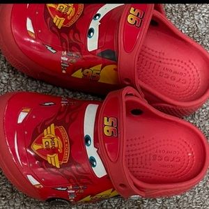 Kids lightening McQueen crocs